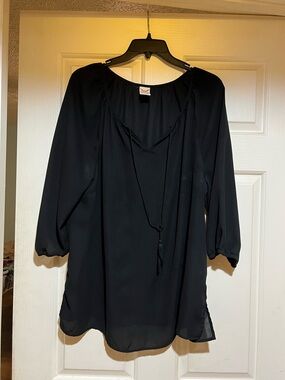 Faded Glory Black Boho Peasant Tunic with Tassel Tie